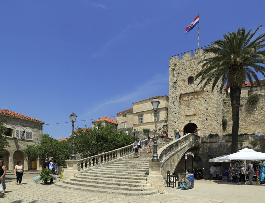 Revelin Tower and Land Gate