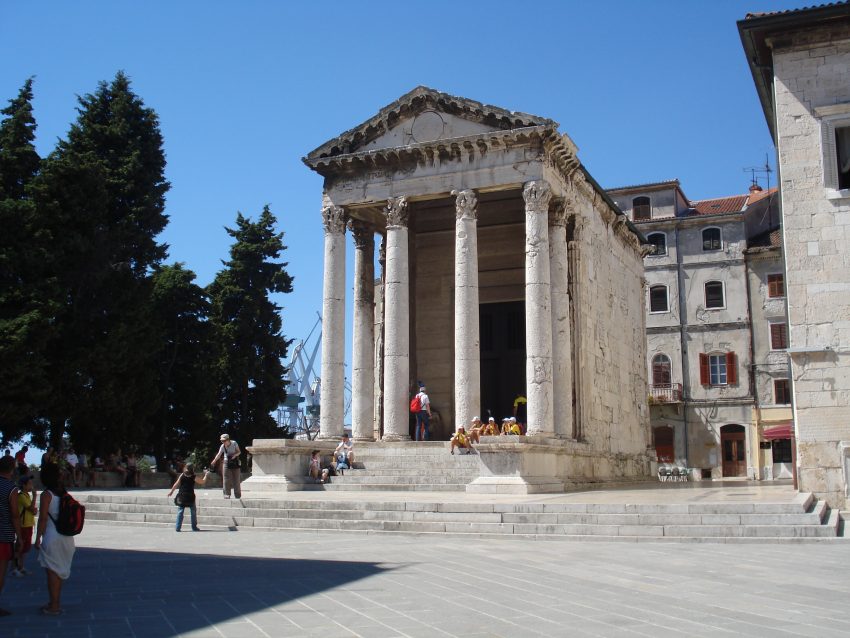 Temple of Augustus