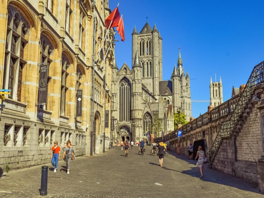 Church in Ghent, on Summer'd Day